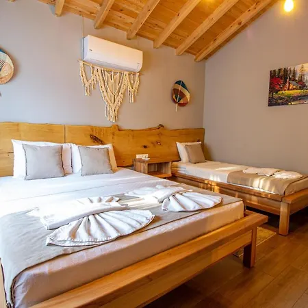 Villa Pineyard Villas *