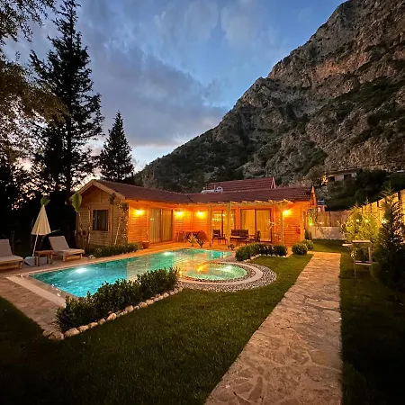 Pineyard Villas